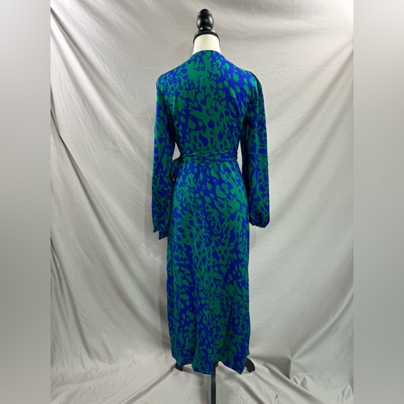 Boho Print Knot Side Wrap Dress - Picture 9 of 9